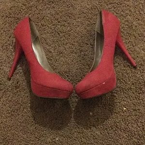 Red heels with fabric